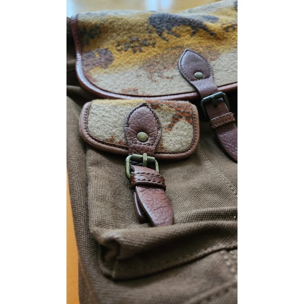 Pendleton Backpack Brown Canvas Wool Jacquard Bison Pattern Leather Trim Western